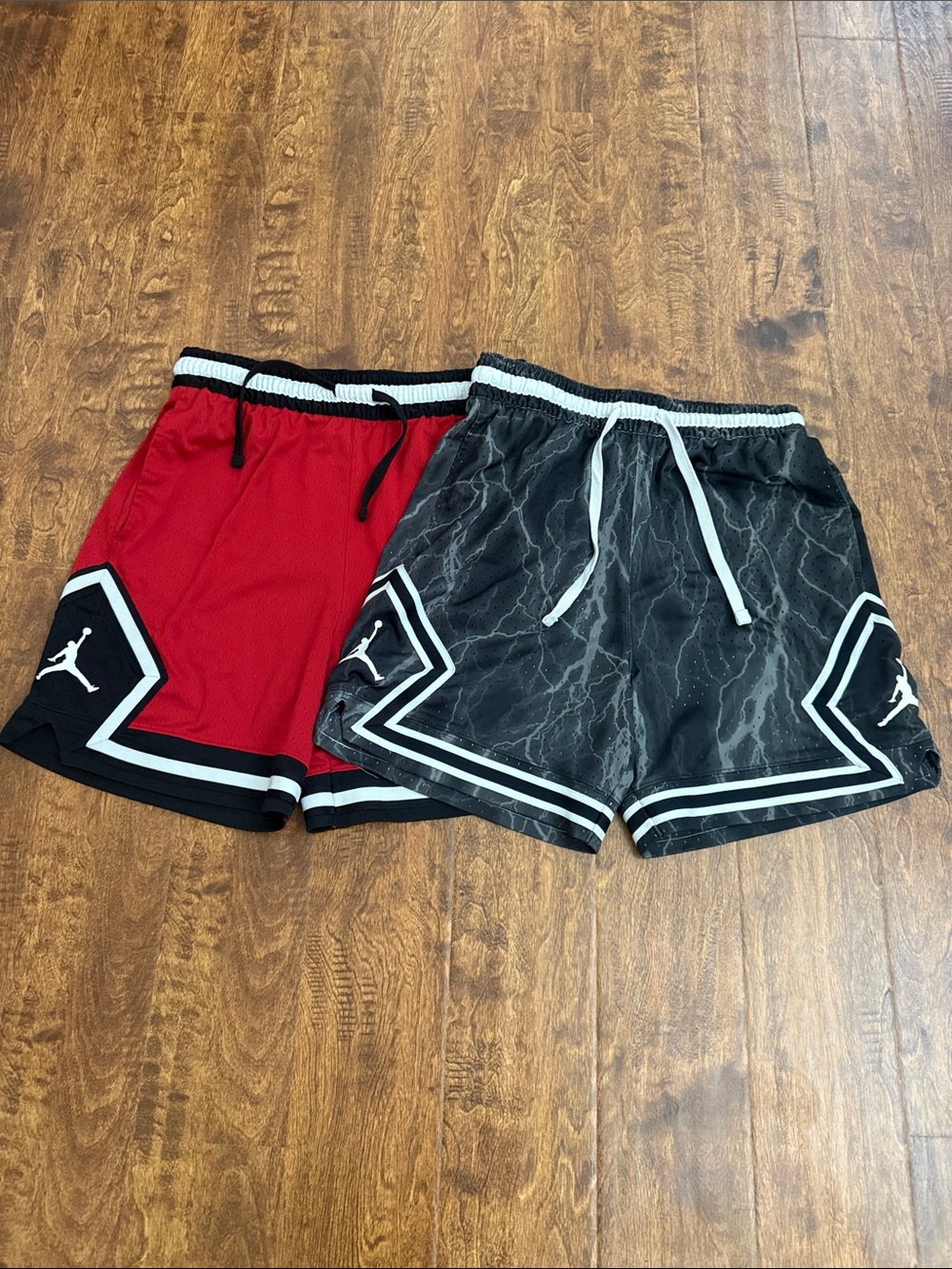 Jordan Basketball Shorts - Red & Black